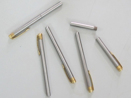 “Trang sức” chết người của trùm giang hồ đất Cảng